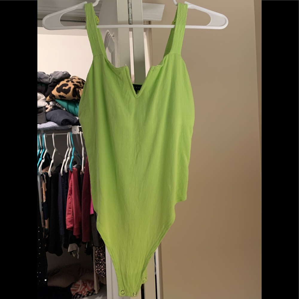 Kendall&Kylie bodysuit